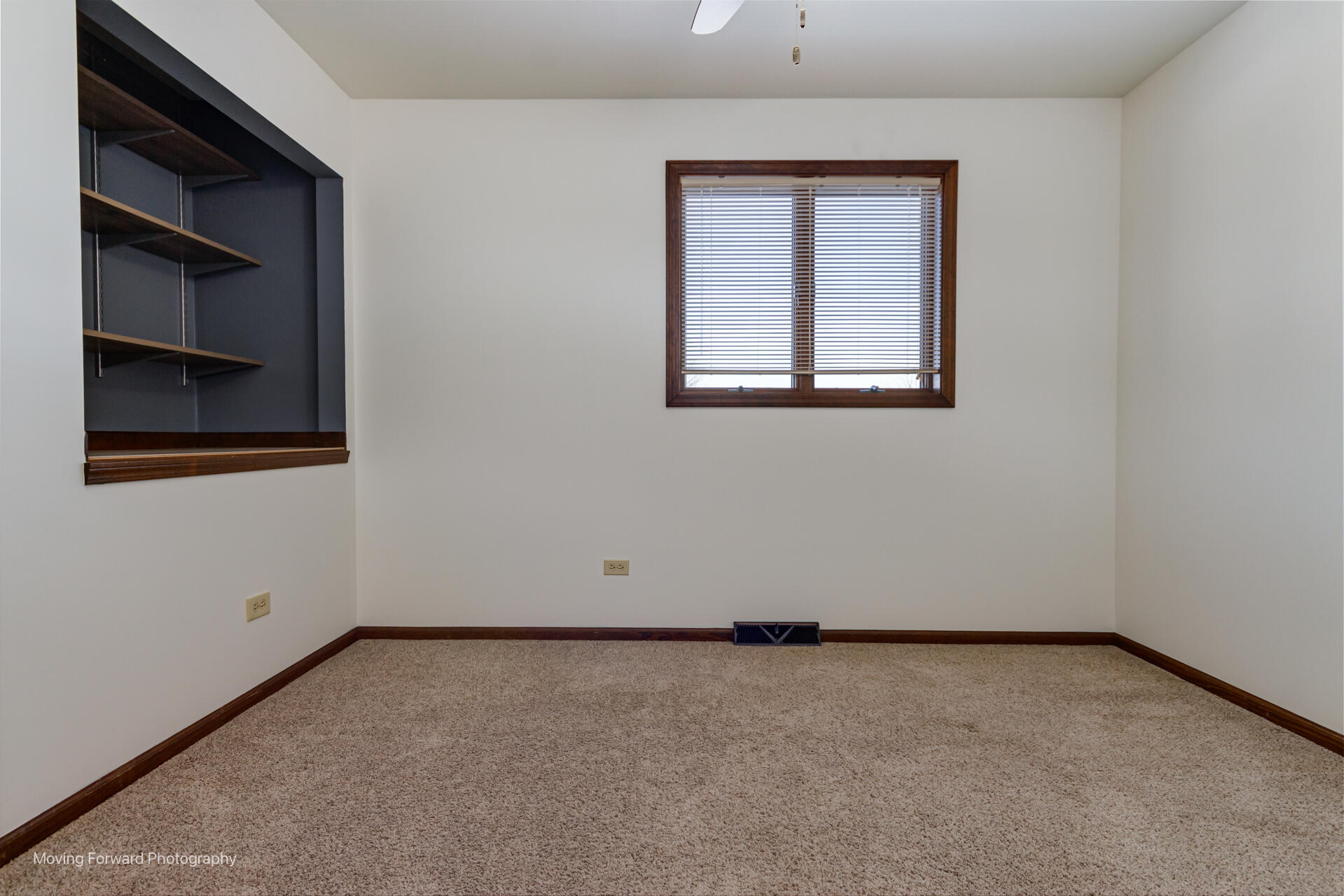 940 Old Beach Road Dyer, IN 46311 - Photo 21 of 29 1919x1280