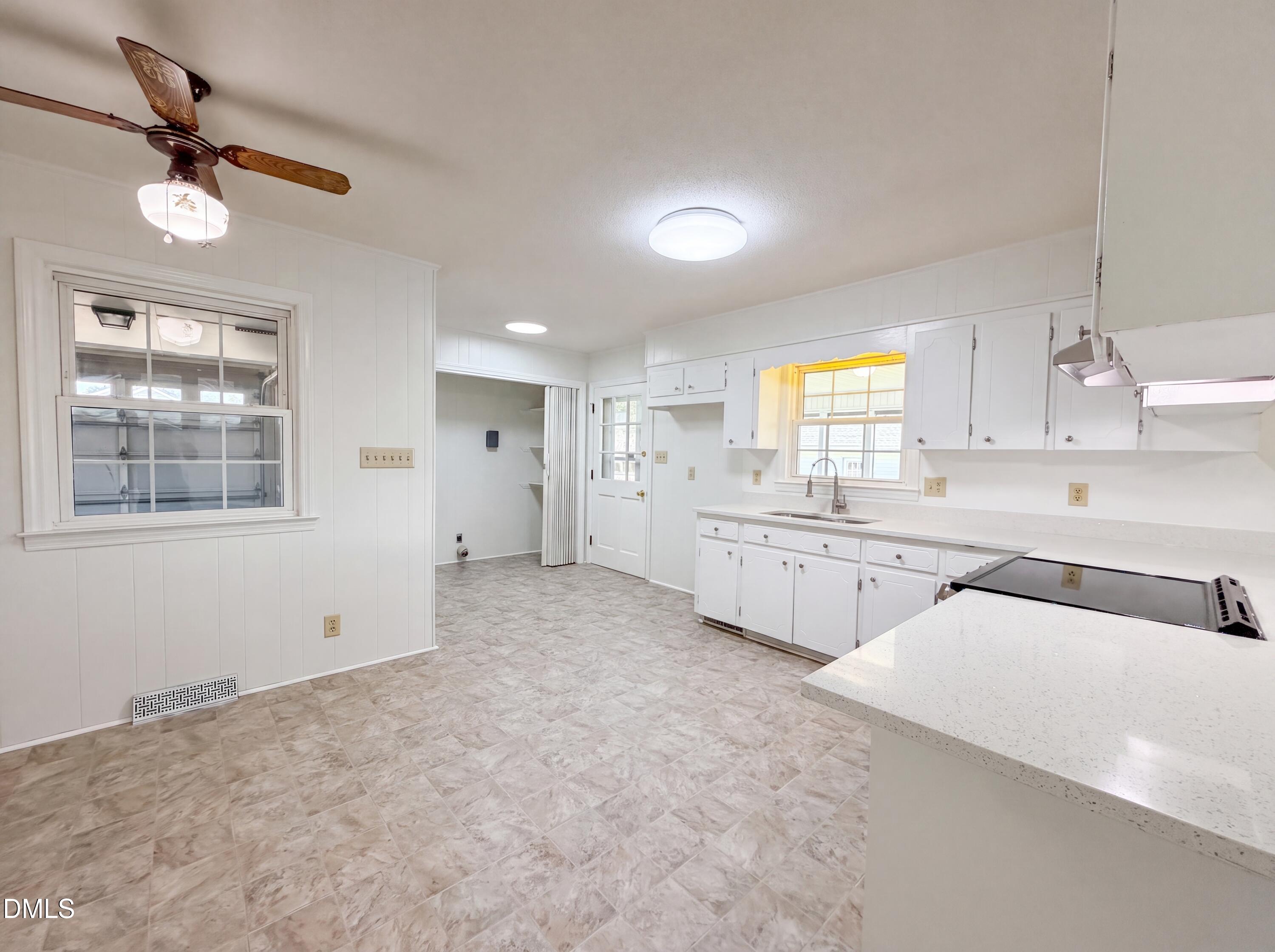 800 Lucas Street Erwin, NC 28339 - Photo 5 of 21 photo_08