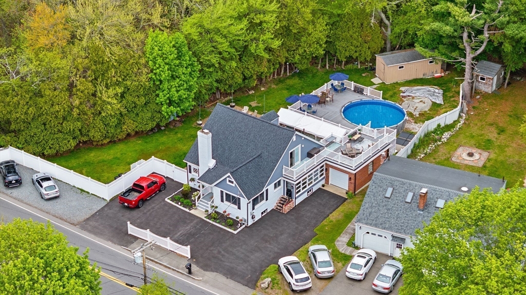 42 Walnut Street Saugus, MA 01906 - Photo 2 of 41