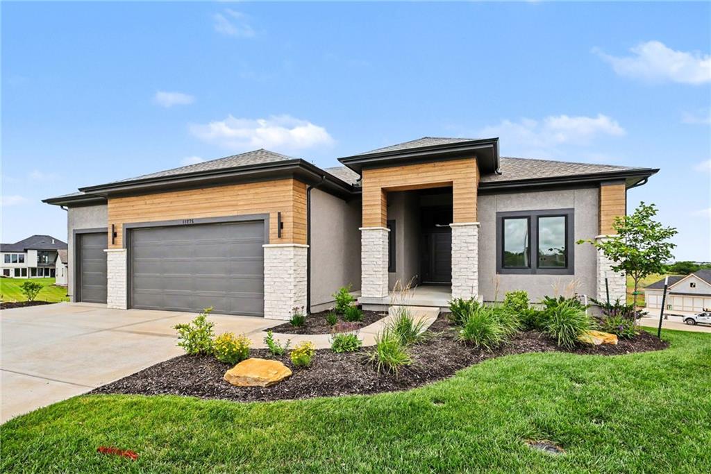 11275 South Gleason Road Olathe, KS 66061 - Photo 3 of 40