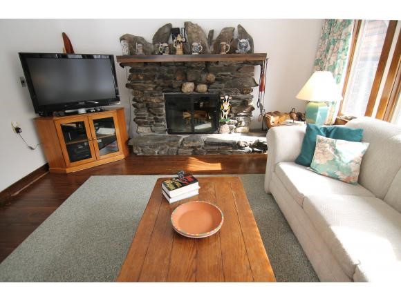 73 Hawk Pond Road Pittsfield, VT 05762 - Photo 5 of 25
