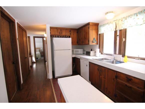 73 Hawk Pond Road Pittsfield, VT 05762 - Photo 8 of 25
