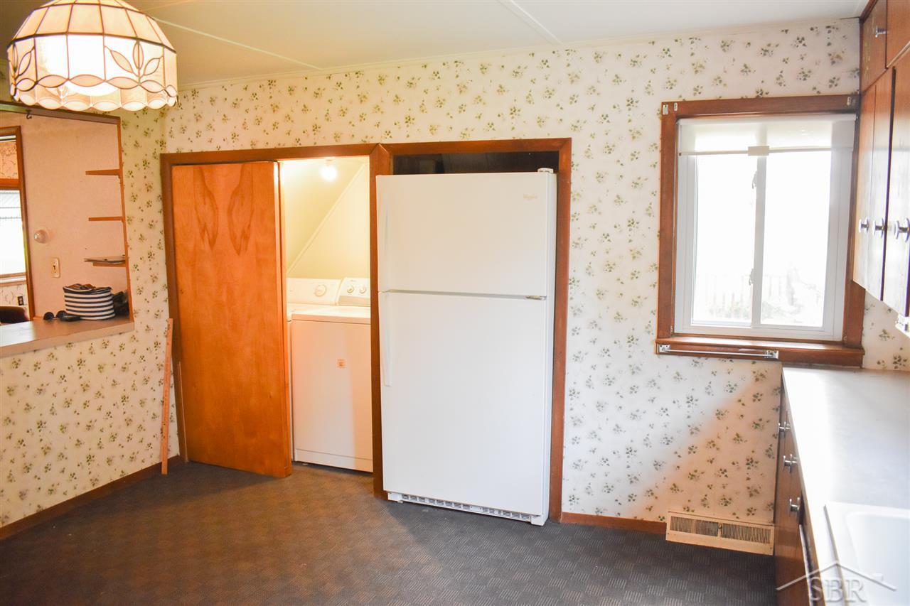613 7 Mile Road Kawkawlin, MI 48631 - Photo 9 of 28