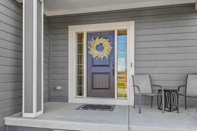 $475,000 | 1000 Northeast Brookfield Drive, Lee's Summit, MO 64086