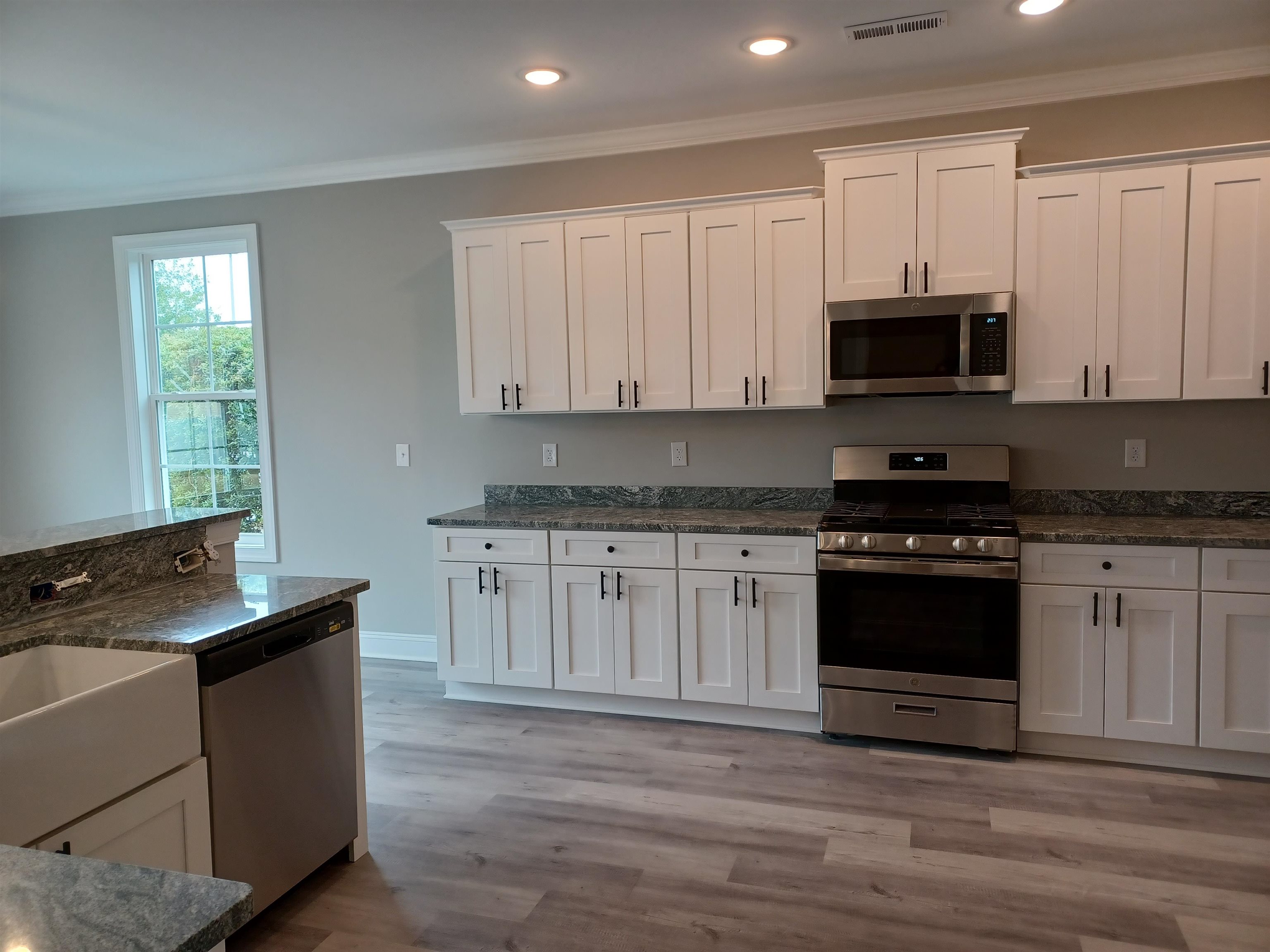 223 Shady Arbor Loop Longs, SC 29568 - Photo 10 of 33 Gallery Image 10