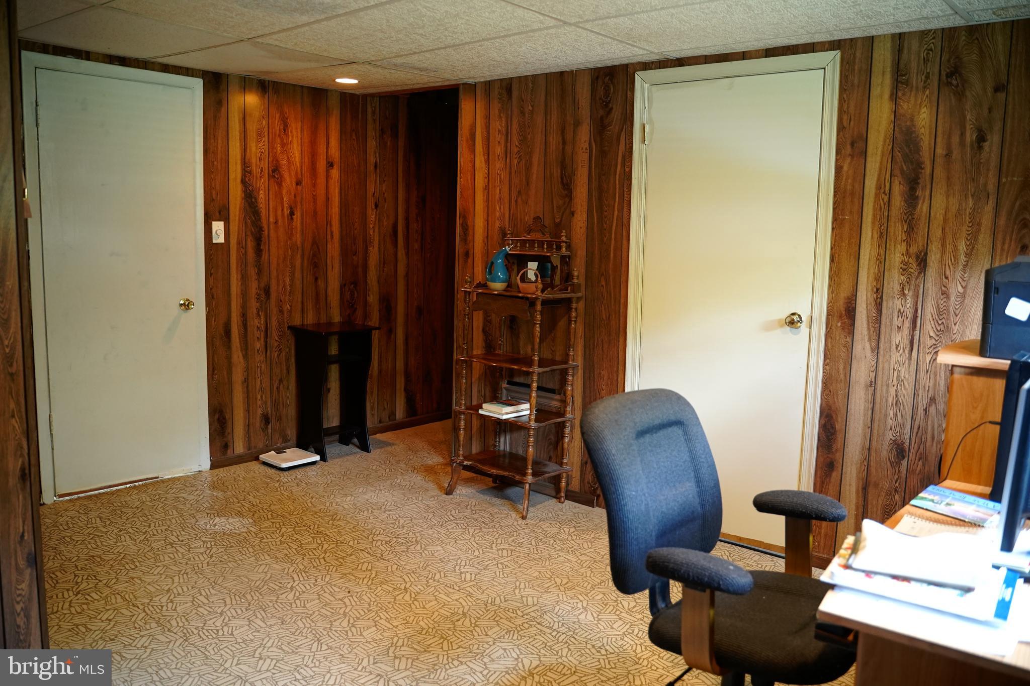 15125 Watergate Road Silver Spring, MD 20905 - Photo 17 of 24 Office in lower level