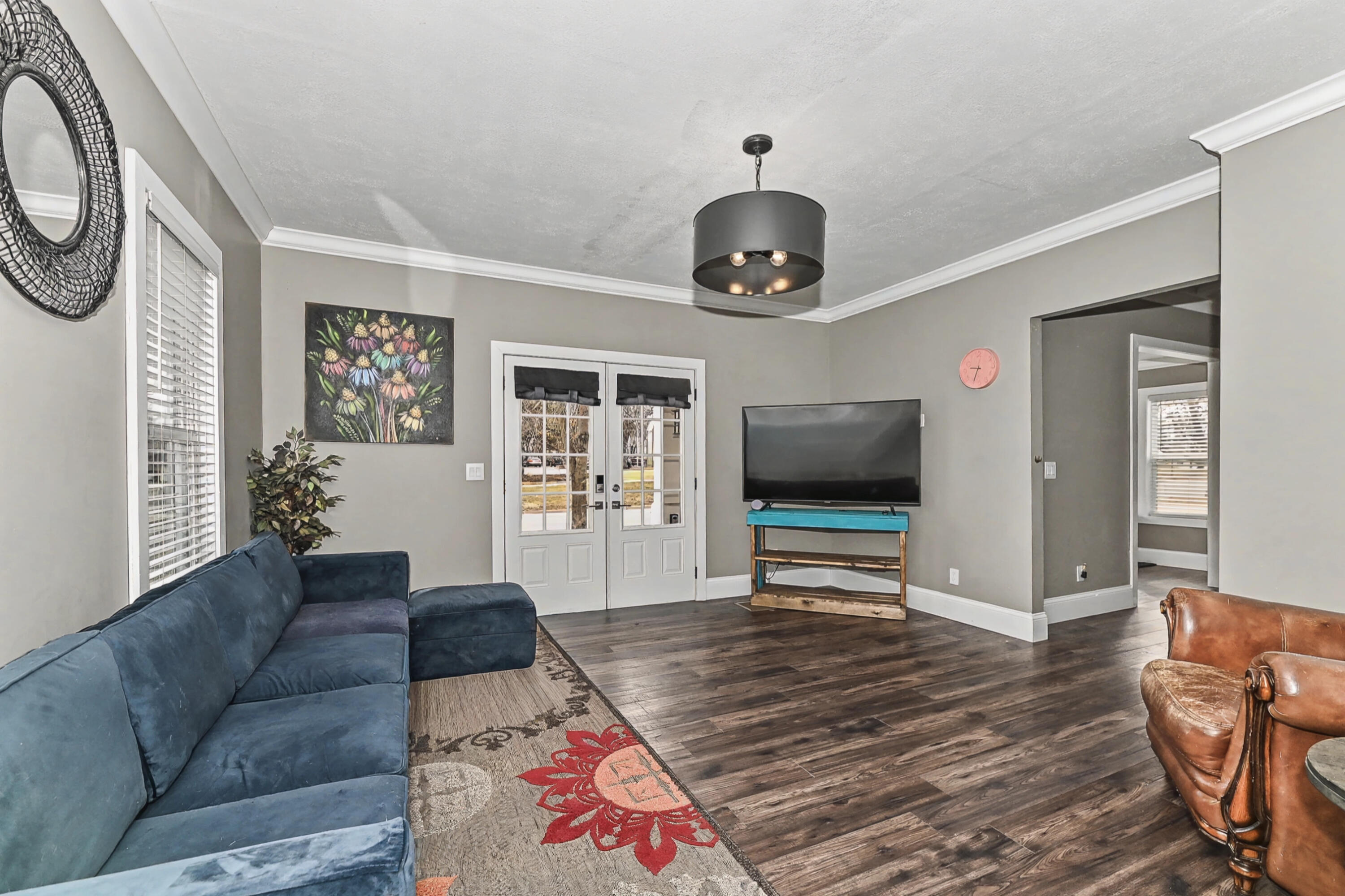 304 South Main Street Delavan, WI 53115 - Photo 4 of 27 Living Room