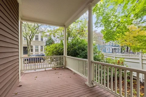 $4,200 | 88 Putnam Avenue, Unit 1, Cambridge, MA 02139