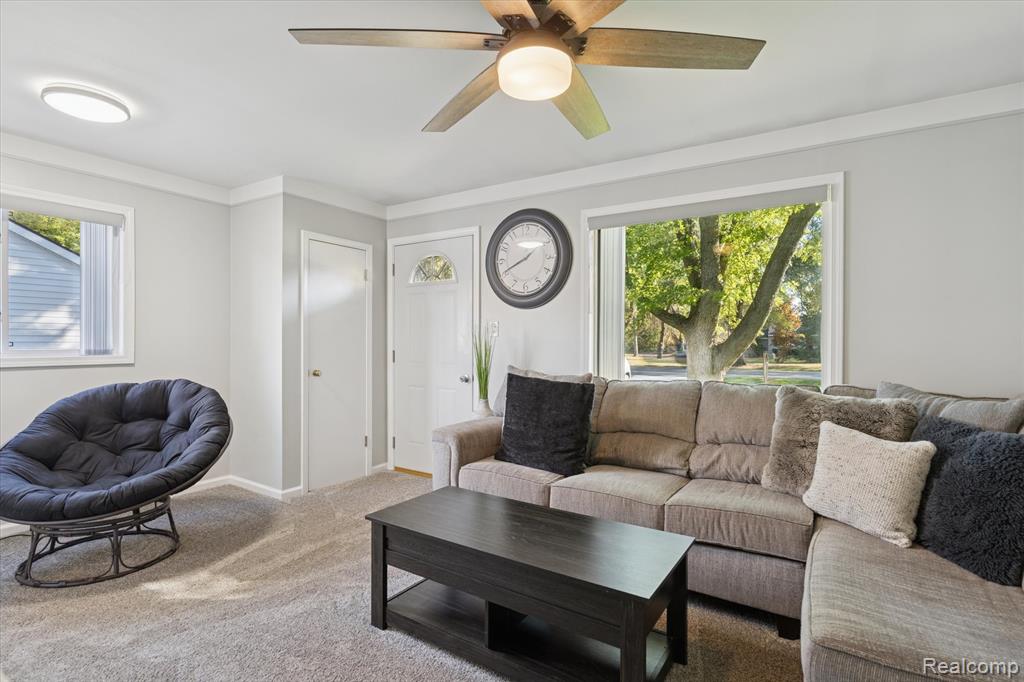 5159 Sashabaw Road Clarkston, MI 48346 - Photo 7 of 37