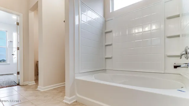 $314,000 | 3416 Magnolia Lks Boulevard, Maurice, LA 70555