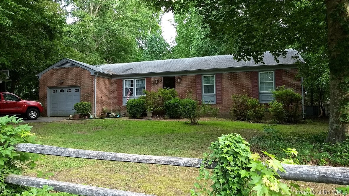 3 Coventry Road Williamsburg, VA 23188 - Photo 1 of 17 Gallery Image 1