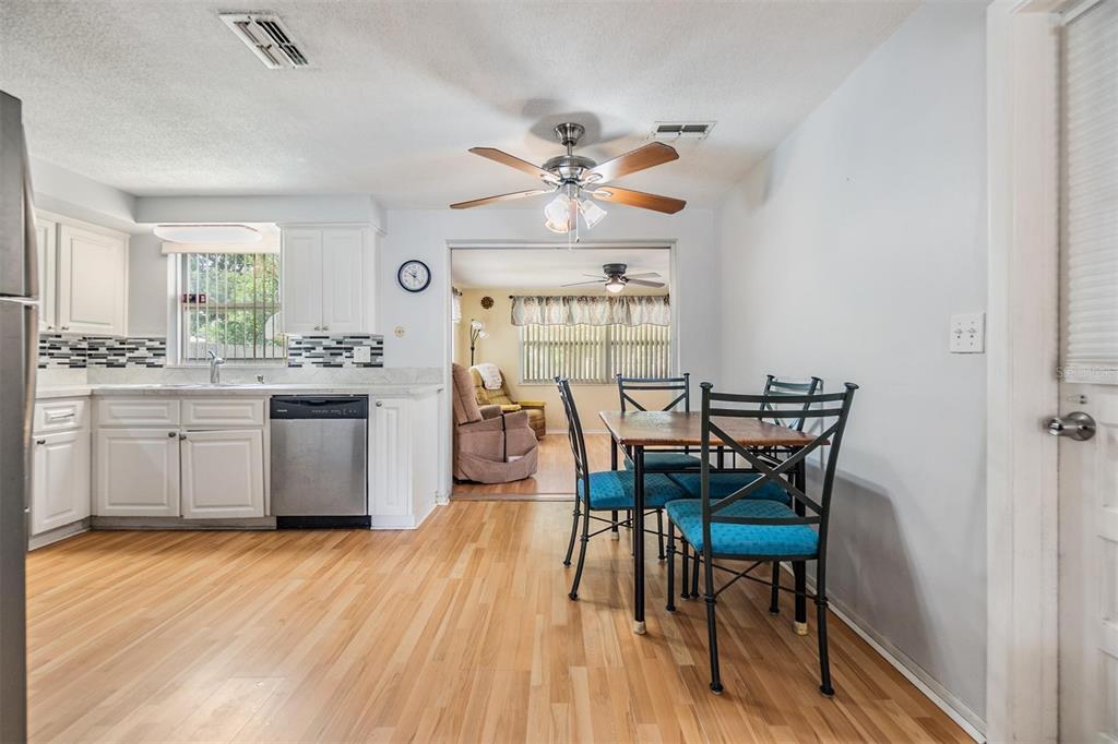 5414 Oceanic Road Holiday, FL 34690 - Photo 7 of 32 Gallery Image 7