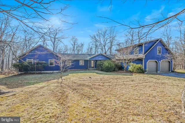 a front view of house with yard
