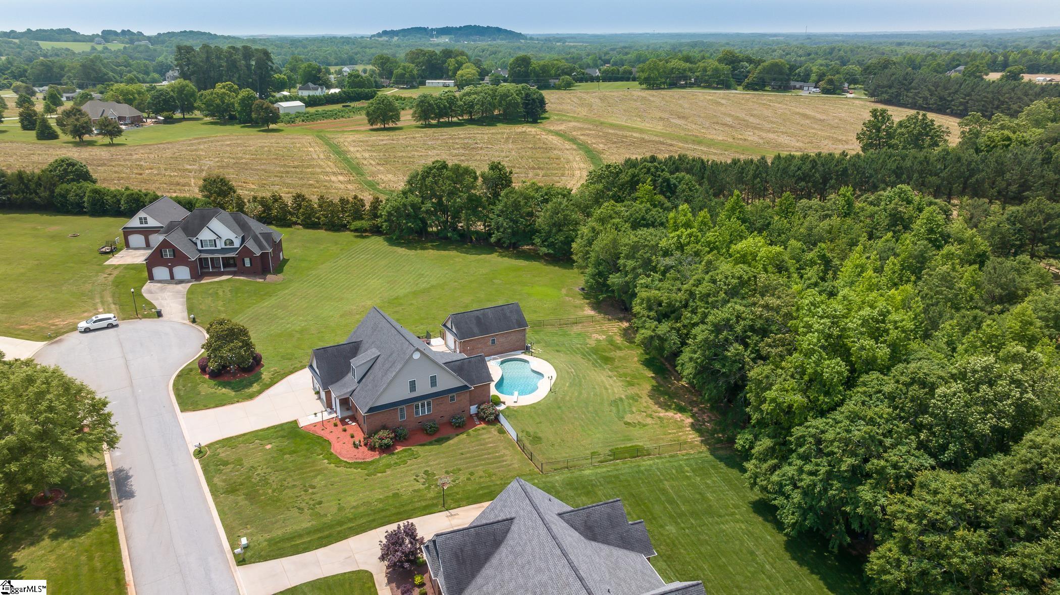 868 Shadow Creek Drive Inman, SC 29349 - Photo 33 of 36 Gallery Image 33