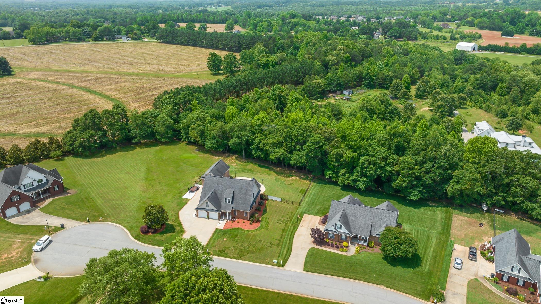 868 Shadow Creek Drive Inman, SC 29349 - Photo 34 of 36 Gallery Image 34