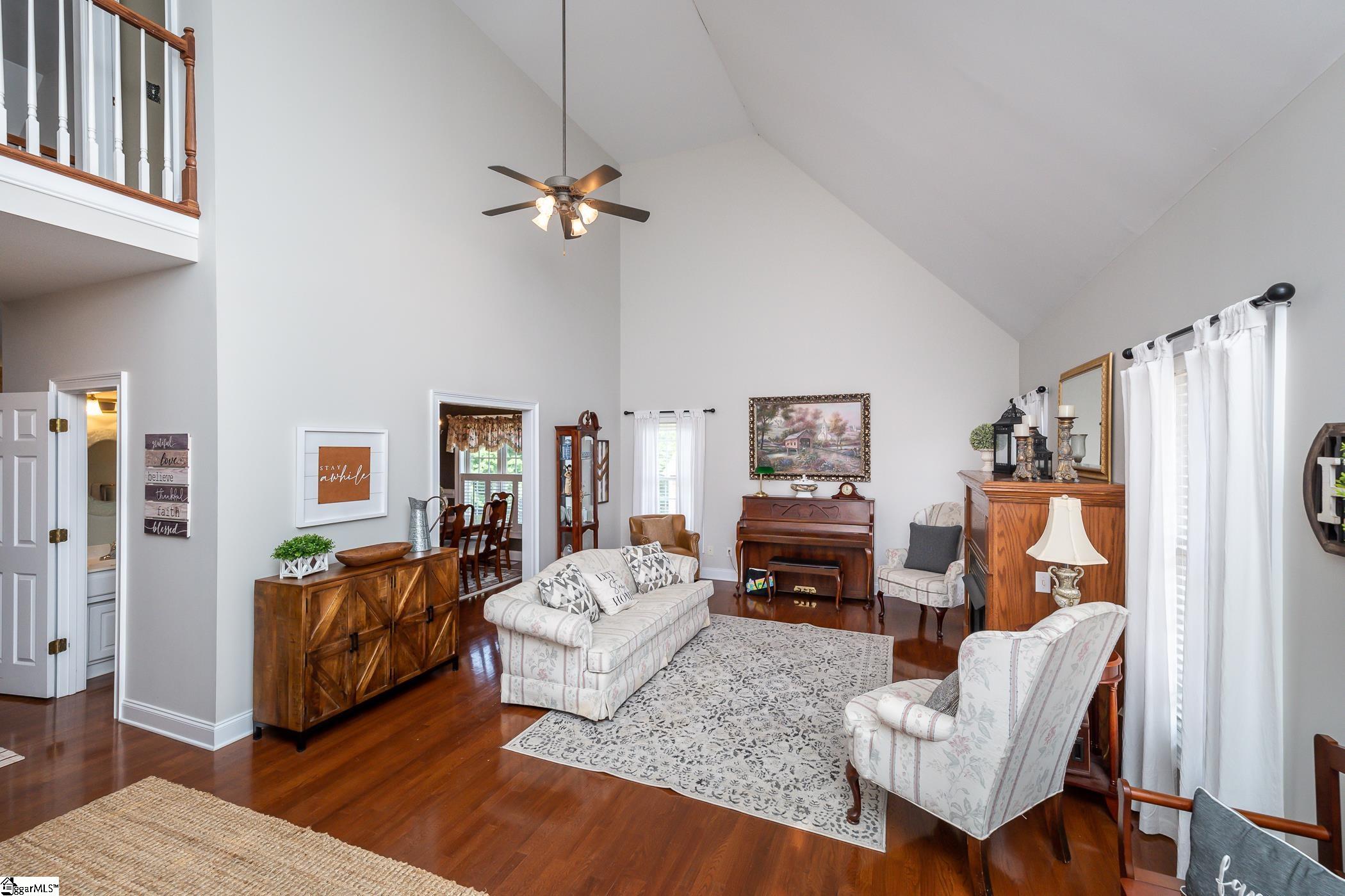 868 Shadow Creek Drive Inman, SC 29349 - Photo 8 of 36 Gallery Image 8