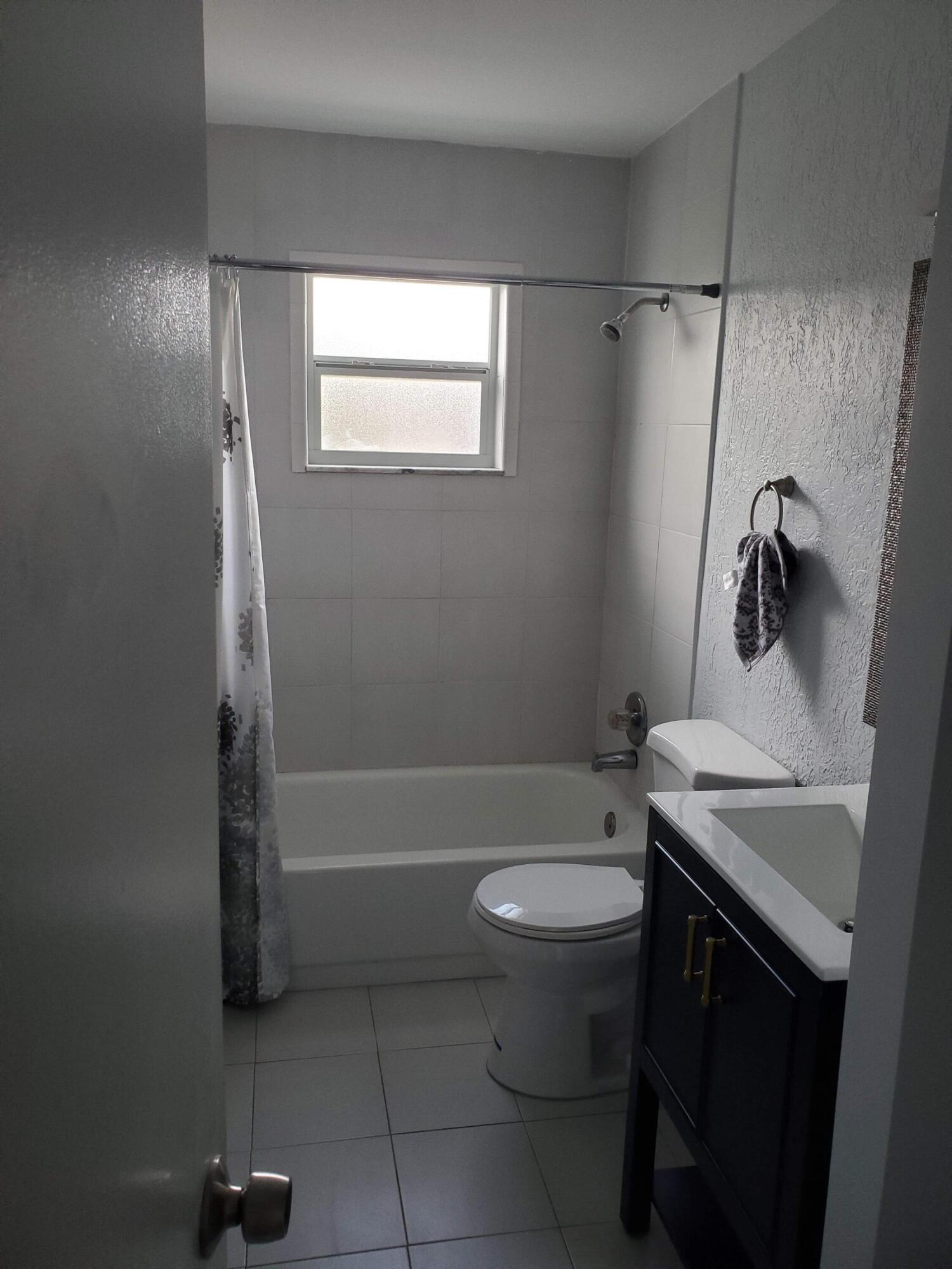 516 Northwest 53rd Street Boca Raton, FL 33487 - Photo 10 of 24 20191025_132418
