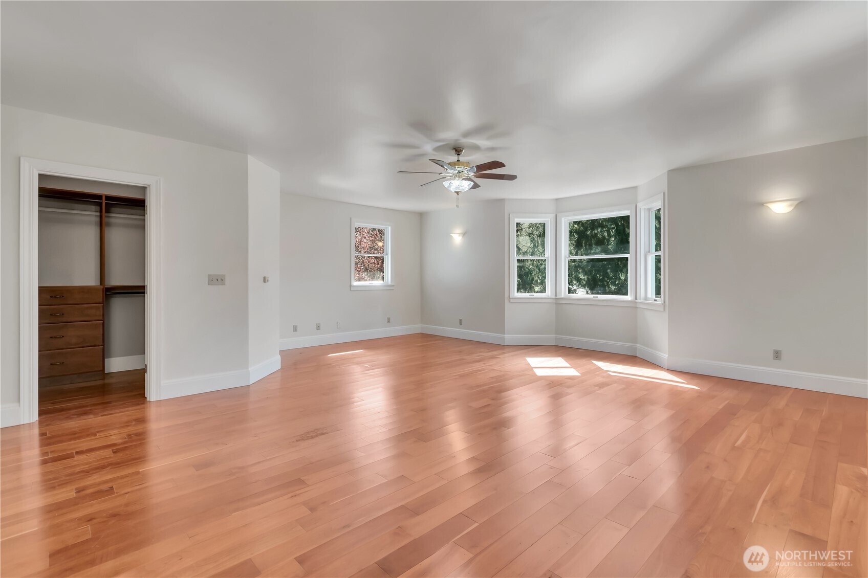 1622 Southwest 140th Street Burien, WA 98166 - Photo 36 of 38 an empty room with wooden floor and windows