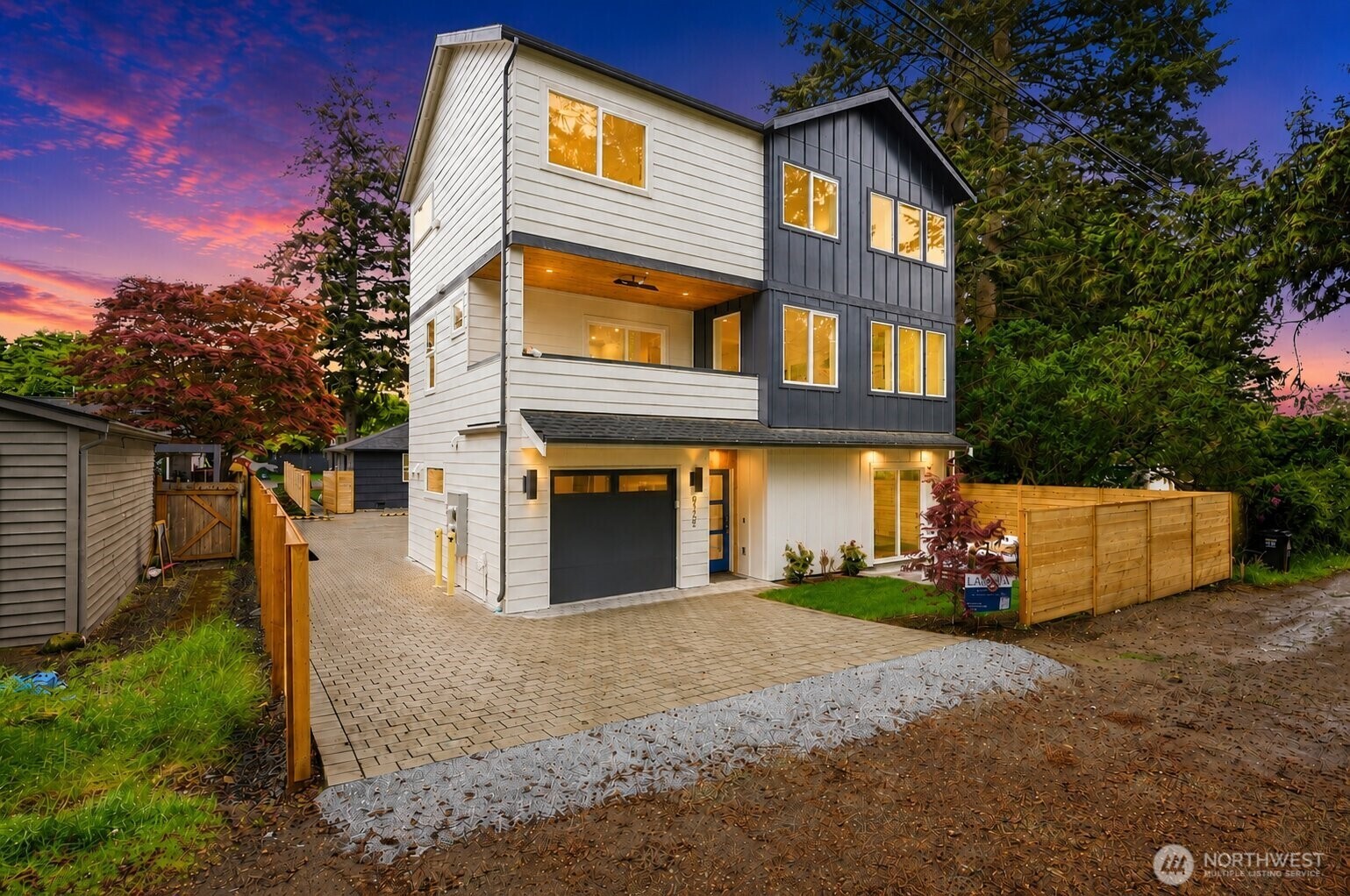 9725 Evanston Avenue North Seattle, WA 98103 - Photo 40 of 40