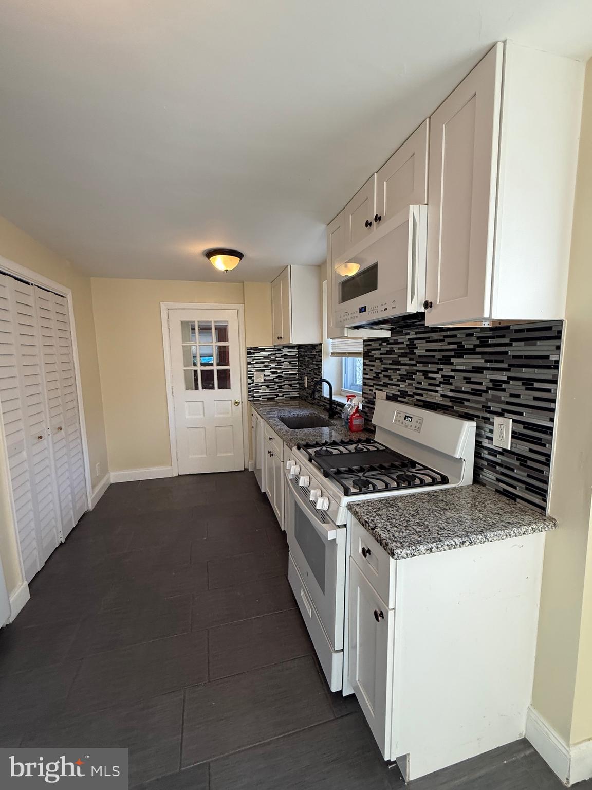 557 Powderhorn Road King of Prussia, PA 19406 - Photo 5 of 13