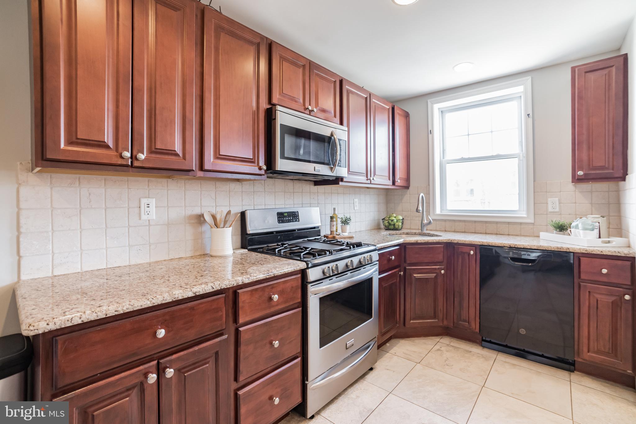 137 St Laurence Road Upper Darby, PA 19082 - Photo 15 of 30 Gallery Image 15