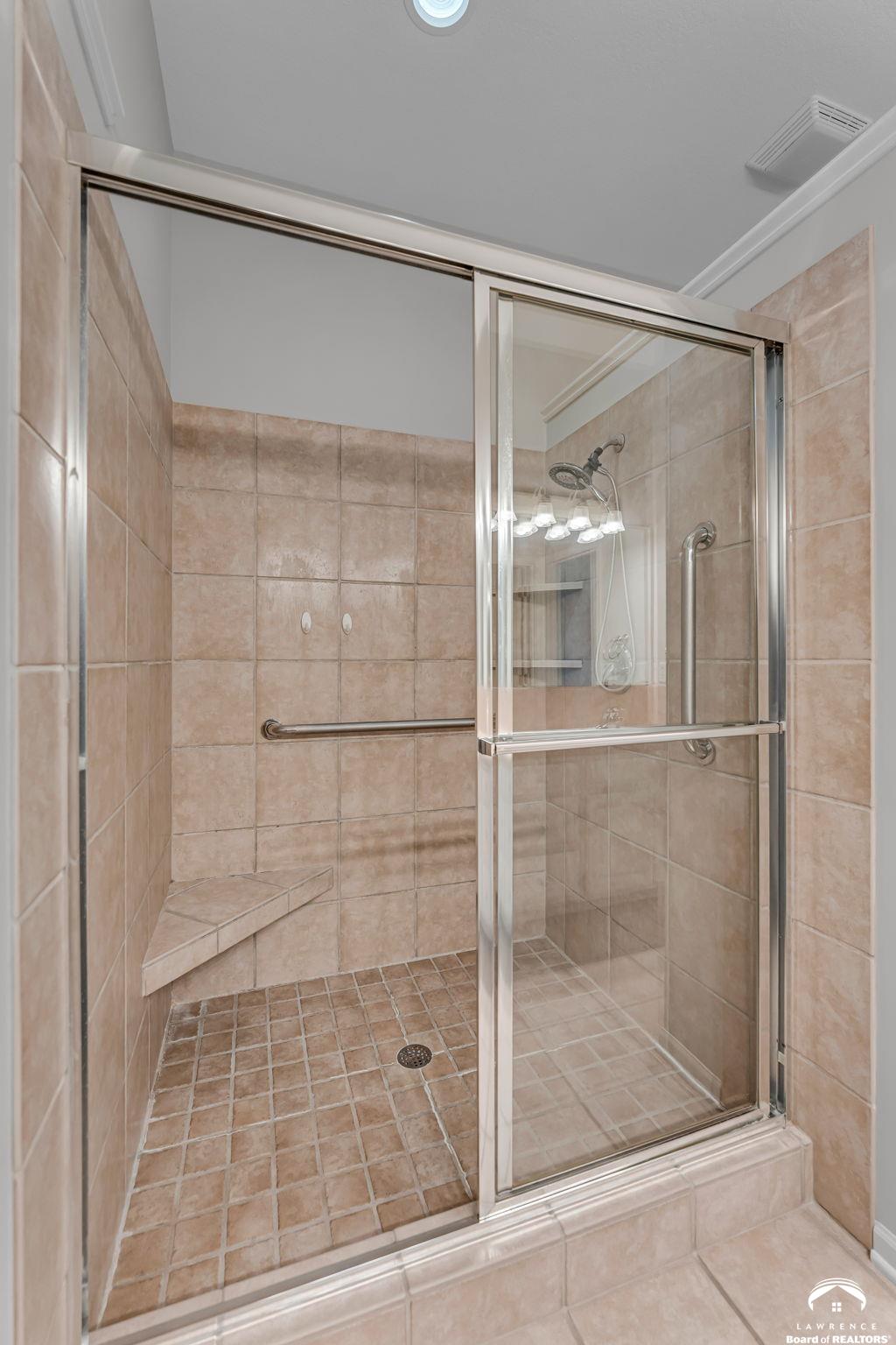 5918 Longleaf Drive Lawrence, KS 66049 - Photo 24 of 40
