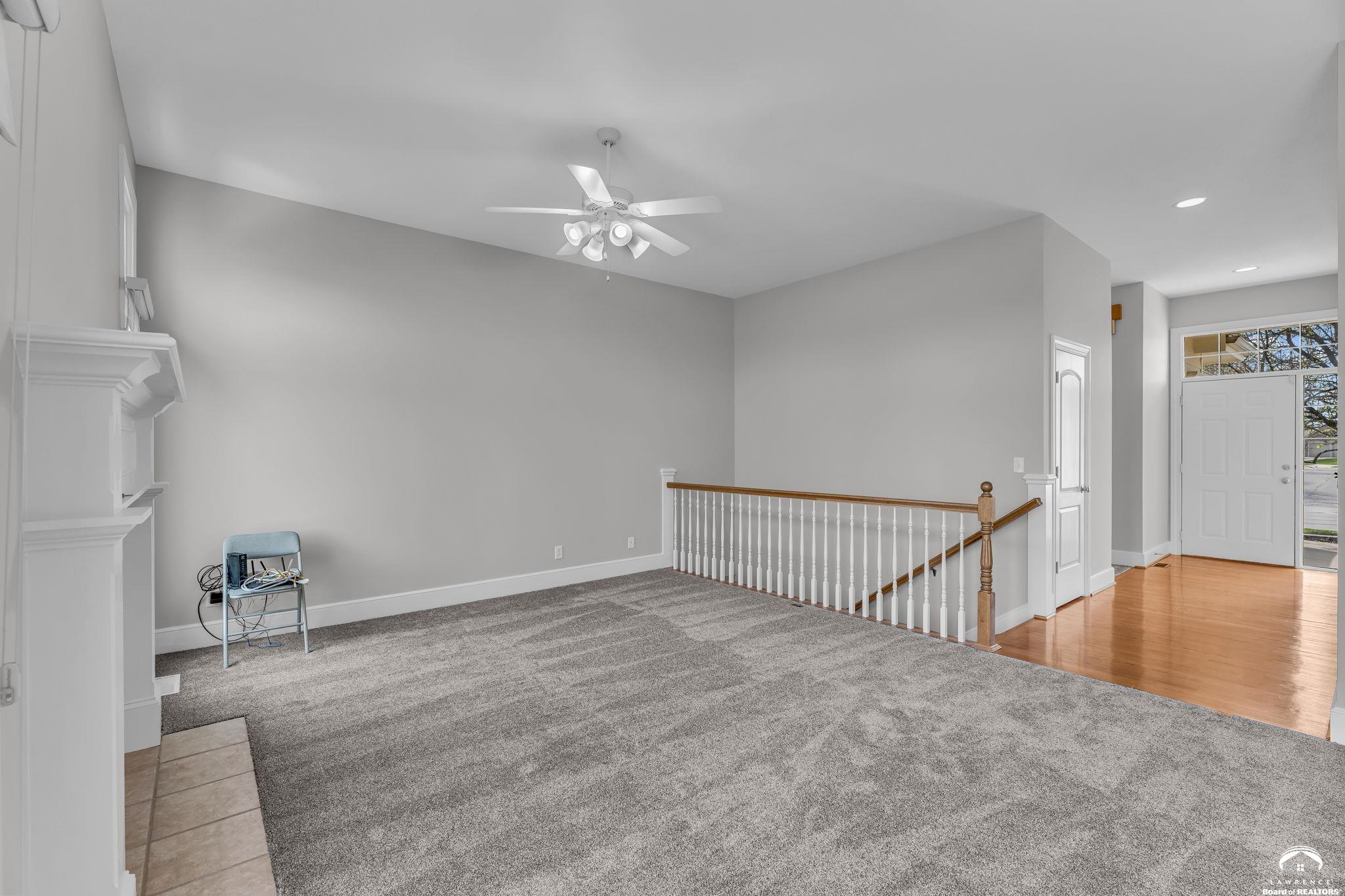 5918 Longleaf Drive Lawrence, KS 66049 - Photo 9 of 40