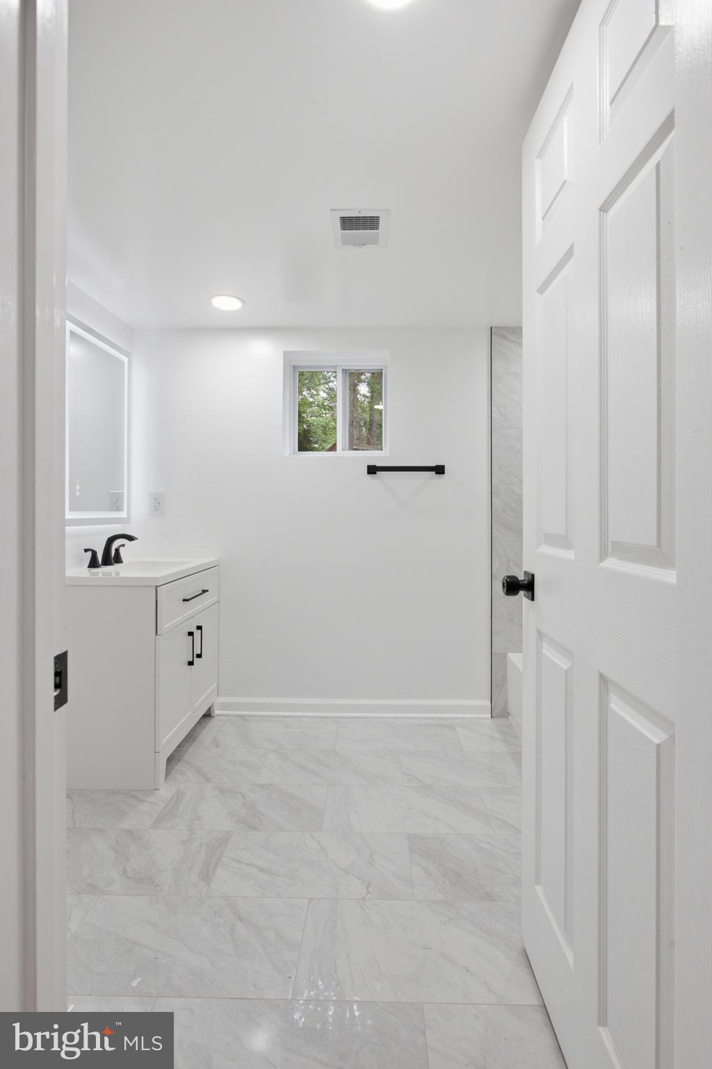 896 Forest Lane Hanover, MD 21076 - Photo 37 of 47