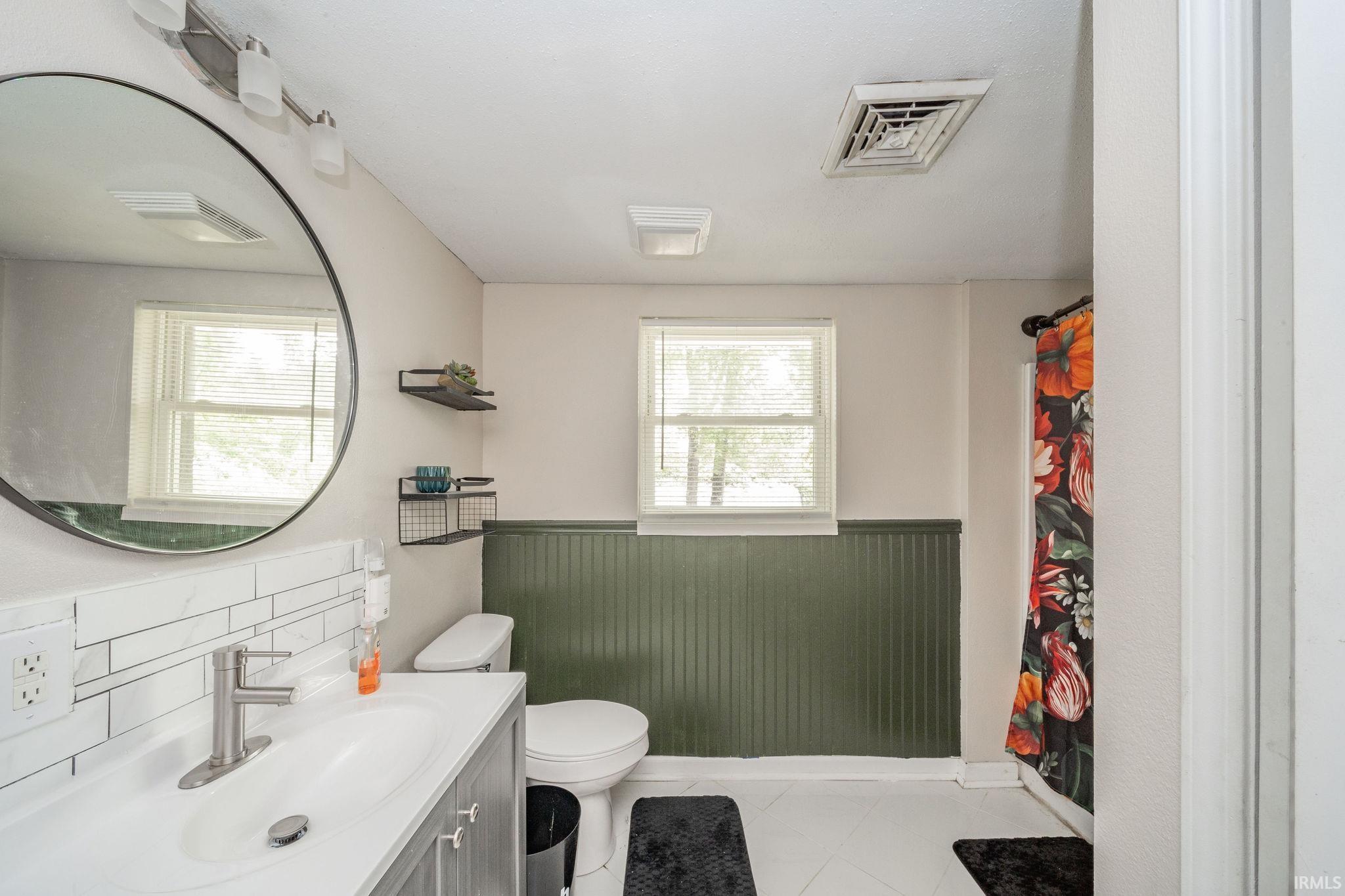 406 South Stradling Road Muncie, IN 47304 - Photo 8 of 32