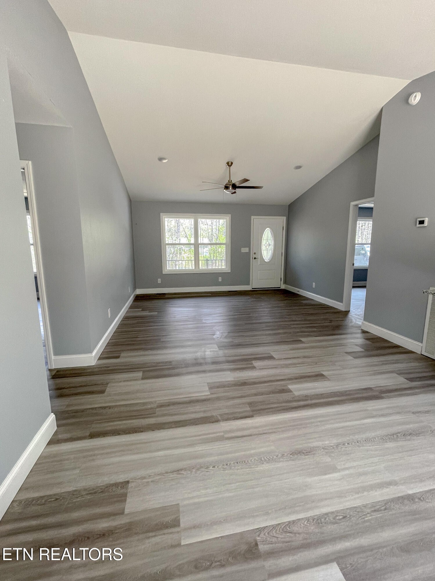 2019 Piute Road Crossville, TN 38572 - Photo 4 of 29 Gallery Image 4