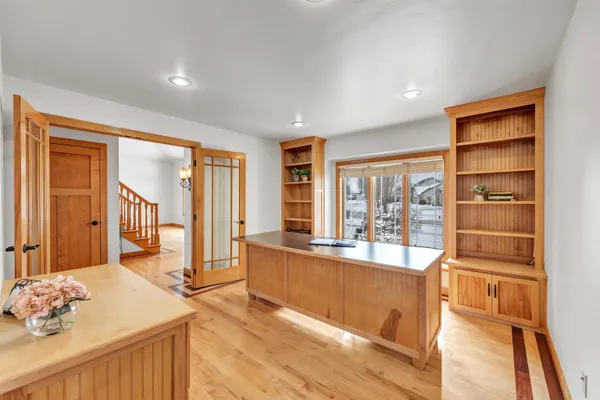 $659,900 | 1941 Horseshoe Lane, De Pere, WI 54115