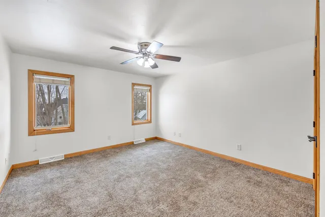 $679,900 | 1941 Horseshoe Lane, De Pere, WI 54115