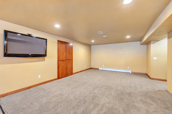 $659,900 | 1941 Horseshoe Lane, De Pere, WI 54115