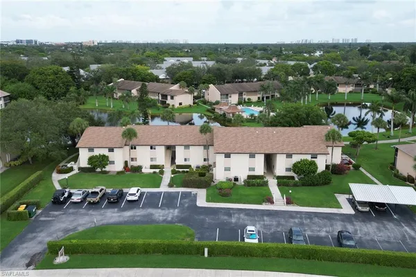 $2,500 | 185 Cypress Way East, Unit A106, Naples, FL 34110