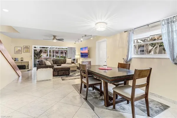 $2,500 | 185 Cypress Way East, Unit A106, Naples, FL 34110