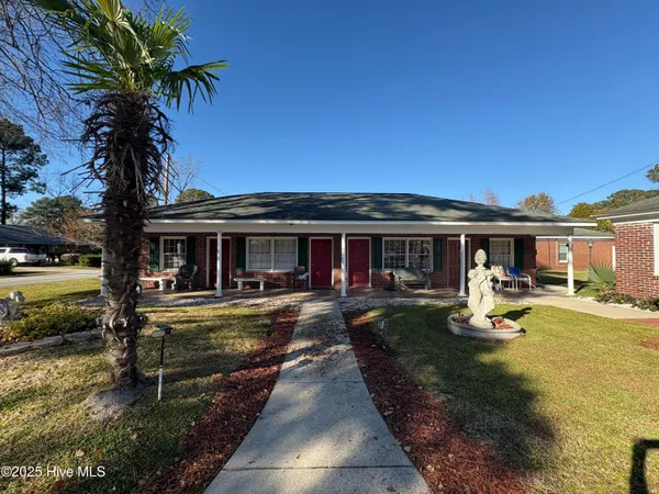 $1,350 | 1914 Trent Boulevard, Unit 6, New Bern, NC 28560