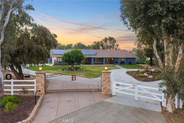 $1,400,000 | 41850 Calle Cerezo, Temecula, CA 92592