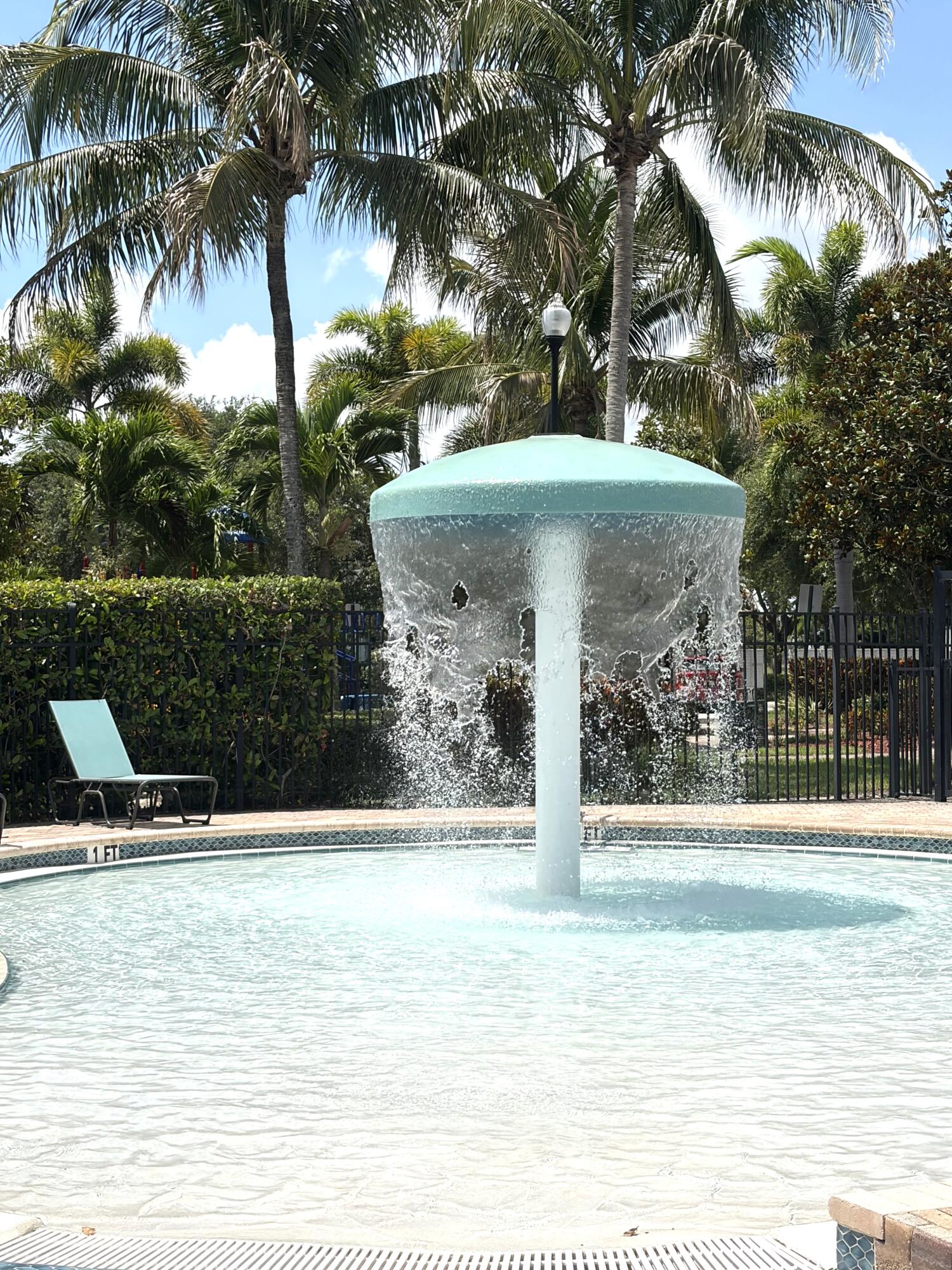 3133 Laurel Ridge Circle Riviera Beach, FL 33404 - Photo 22 of 27 Splash Pad