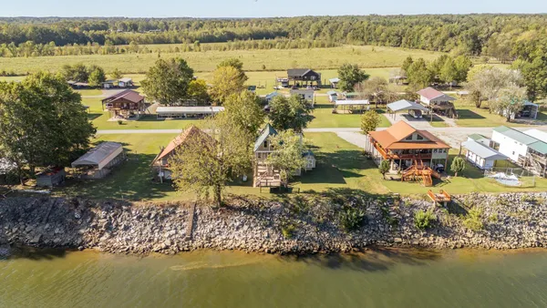 a view of a lake with houses