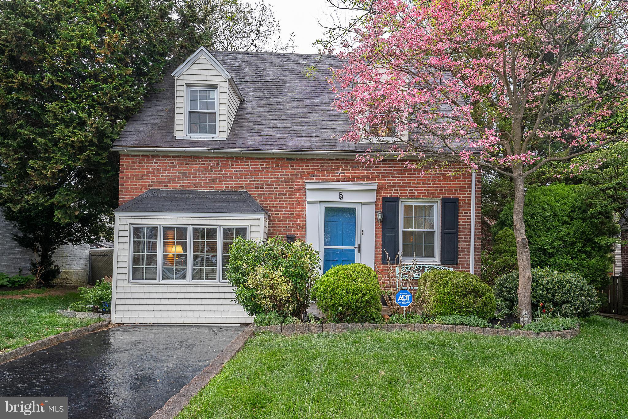5 Holbrook Road Havertown, PA 19083 - Photo 1 of 32 Front Exterior