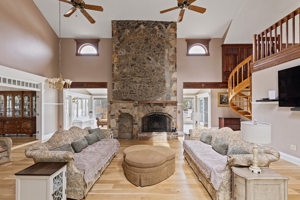 27 Old Upton Road Grafton, MA 01519 - Photo 16 of 36