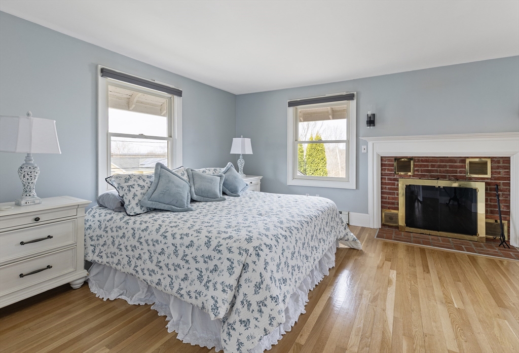 27 Old Upton Road Grafton, MA 01519 - Photo 29 of 36