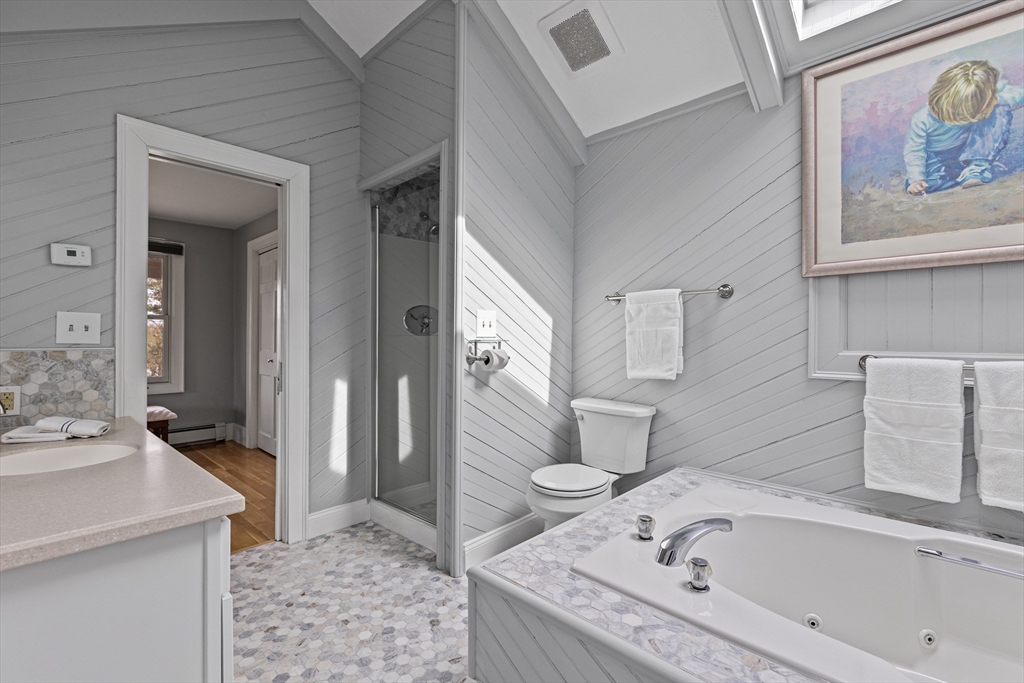 27 Old Upton Road Grafton, MA 01519 - Photo 31 of 36