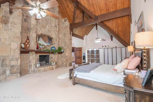 $830,000 | 1006 Foxdale Drive, Maryville, TN 37803