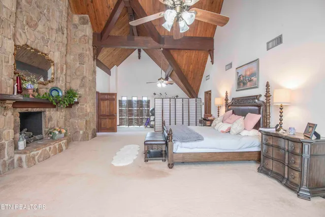 $830,000 | 1006 Foxdale Drive, Maryville, TN 37803