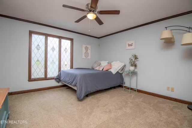 $830,000 | 1006 Foxdale Drive, Maryville, TN 37803