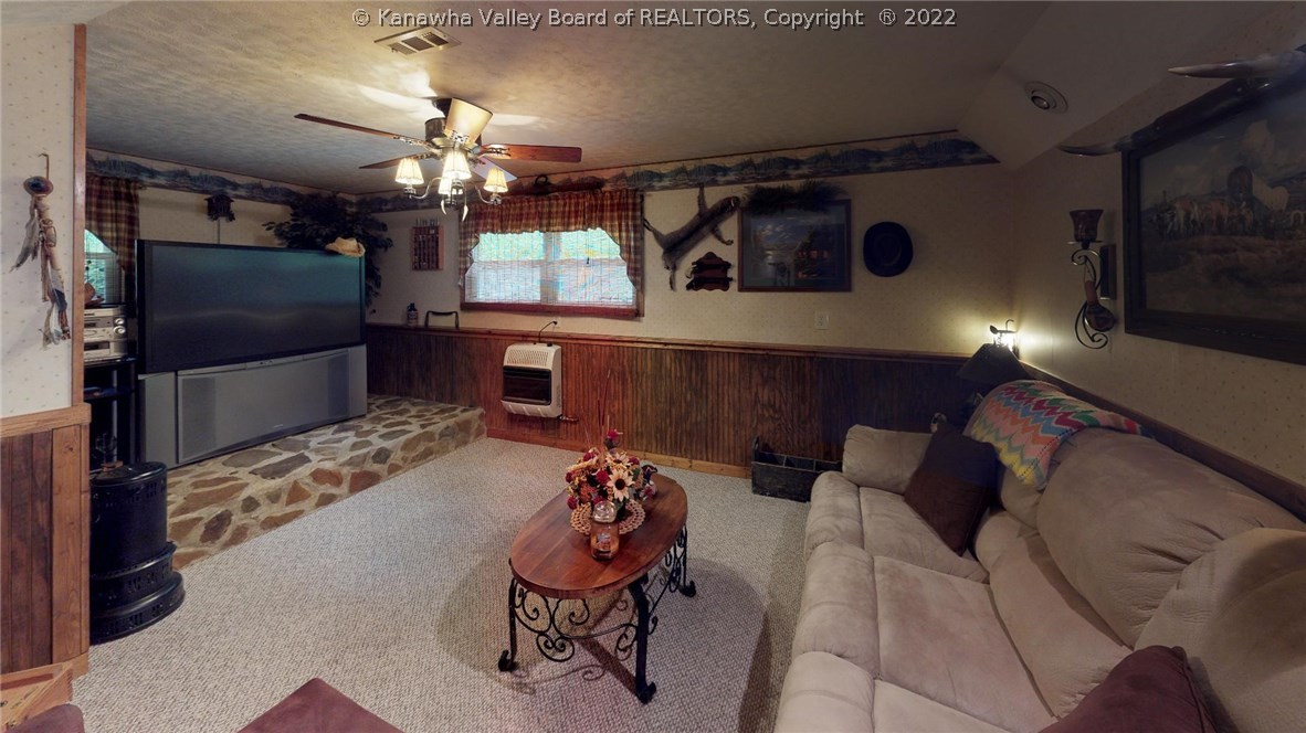 453 Little Sandy Road Ravenswood, WV 26164 - Photo 10 of 27 Gallery Image 10