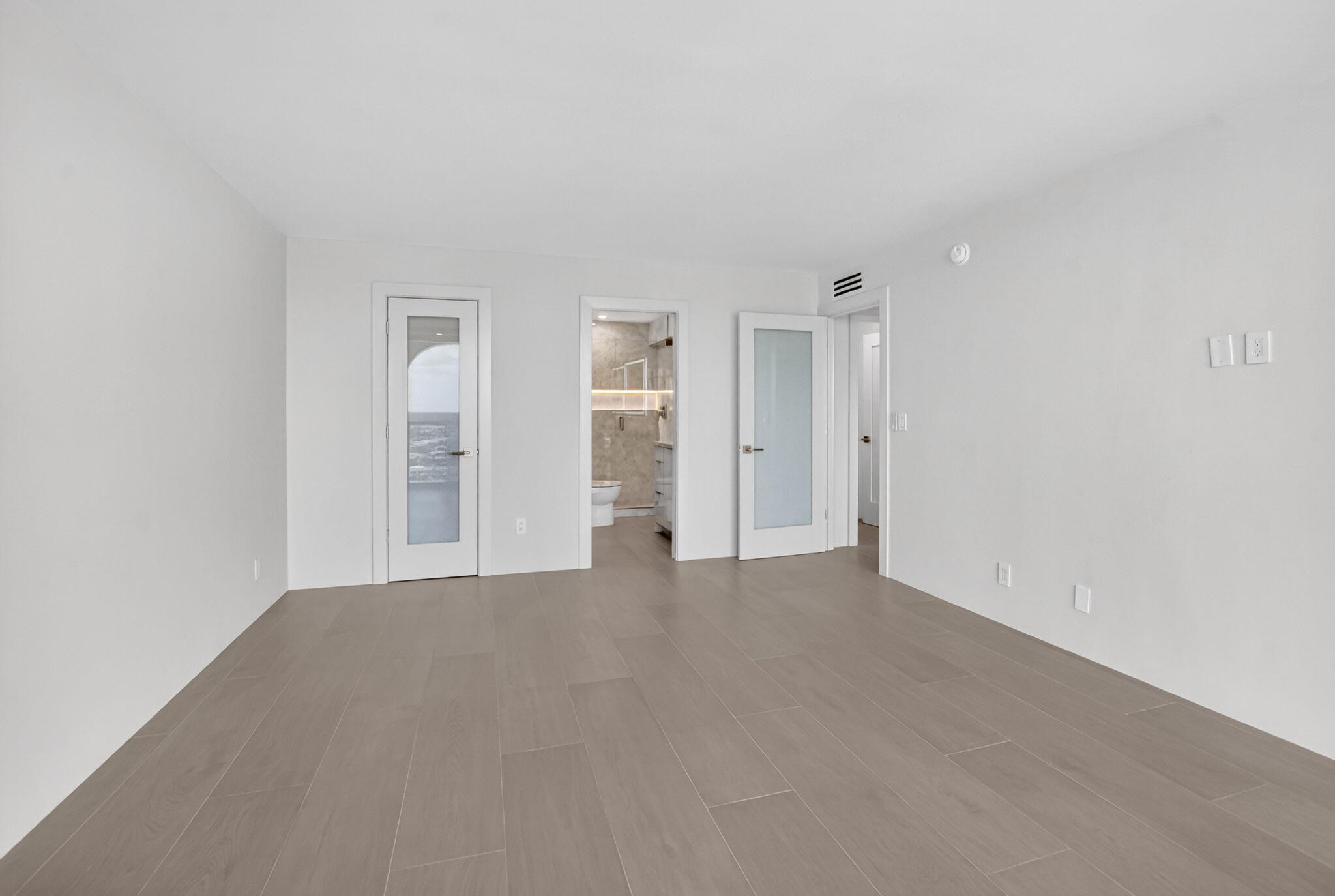 2800 South Ocean Boulevard, Unit 23C Boca Raton, FL 33432 - Photo 30 of 50 a view of empty room with windows