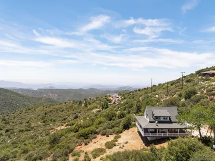 $735,000 | 15683 North Peak Road, Julian, CA 92036