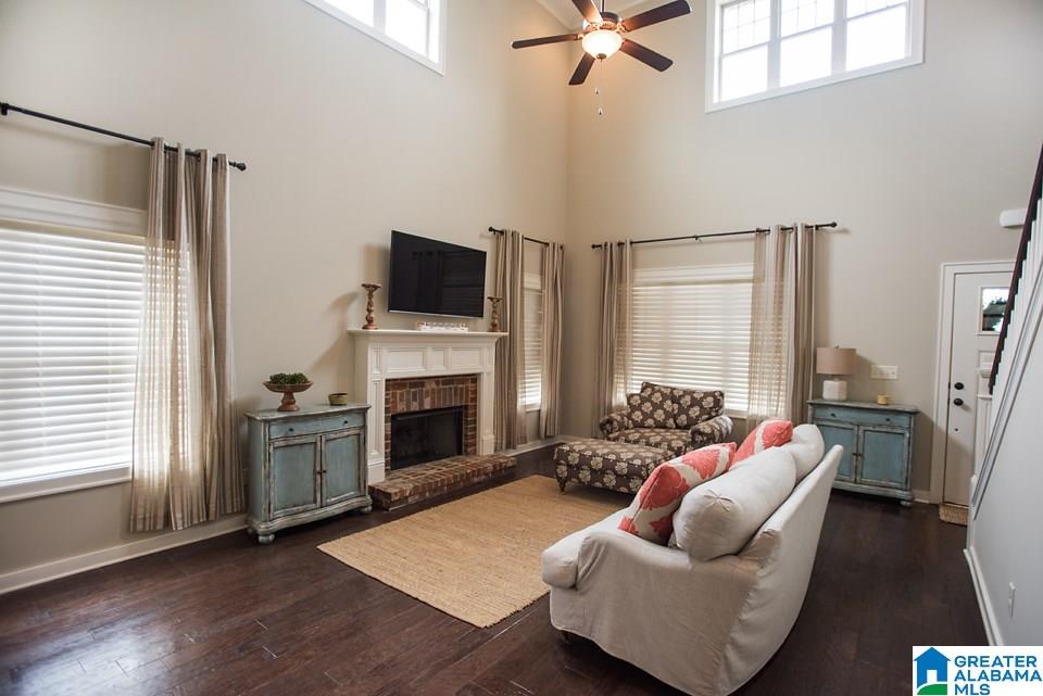 403 Lake Chelsea Way Chelsea, AL 35043 - Photo 3 of 38